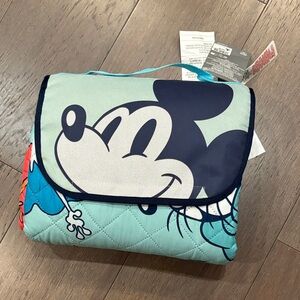 Folding Picnic Blanket w/ Handle